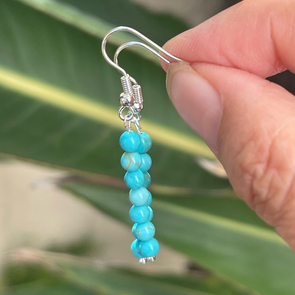 Howlite turquoise 4 mm bead silver drop earrings - Picture 5 of 8